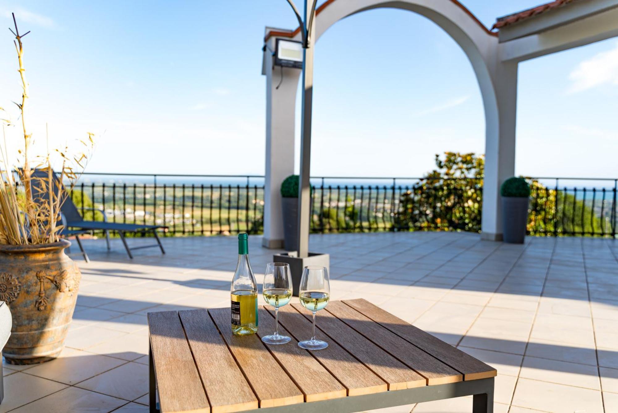 Villa Del Pino, Terrazza Vista Mare Minturno Exteriér fotografie