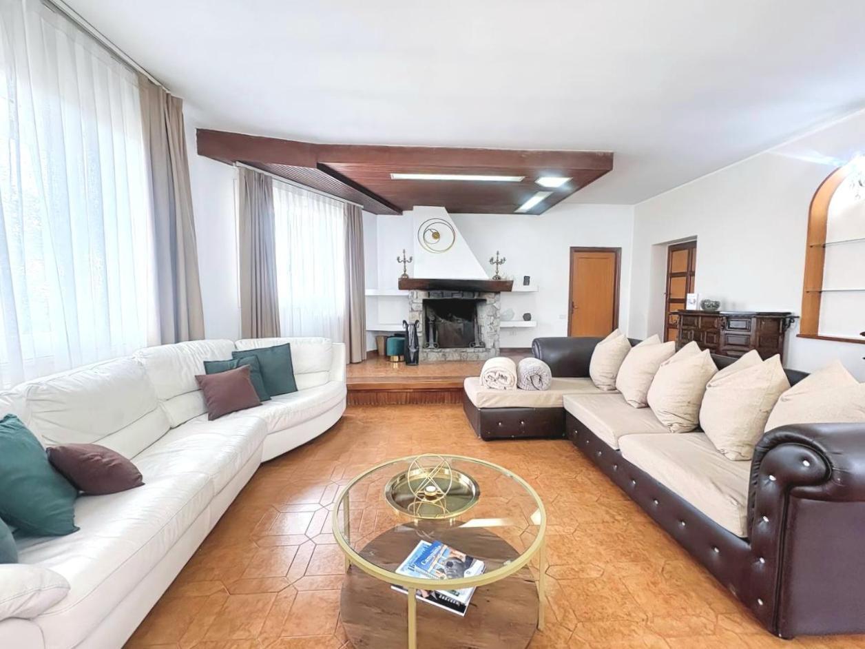 Villa Del Pino, Terrazza Vista Mare Minturno Exteriér fotografie